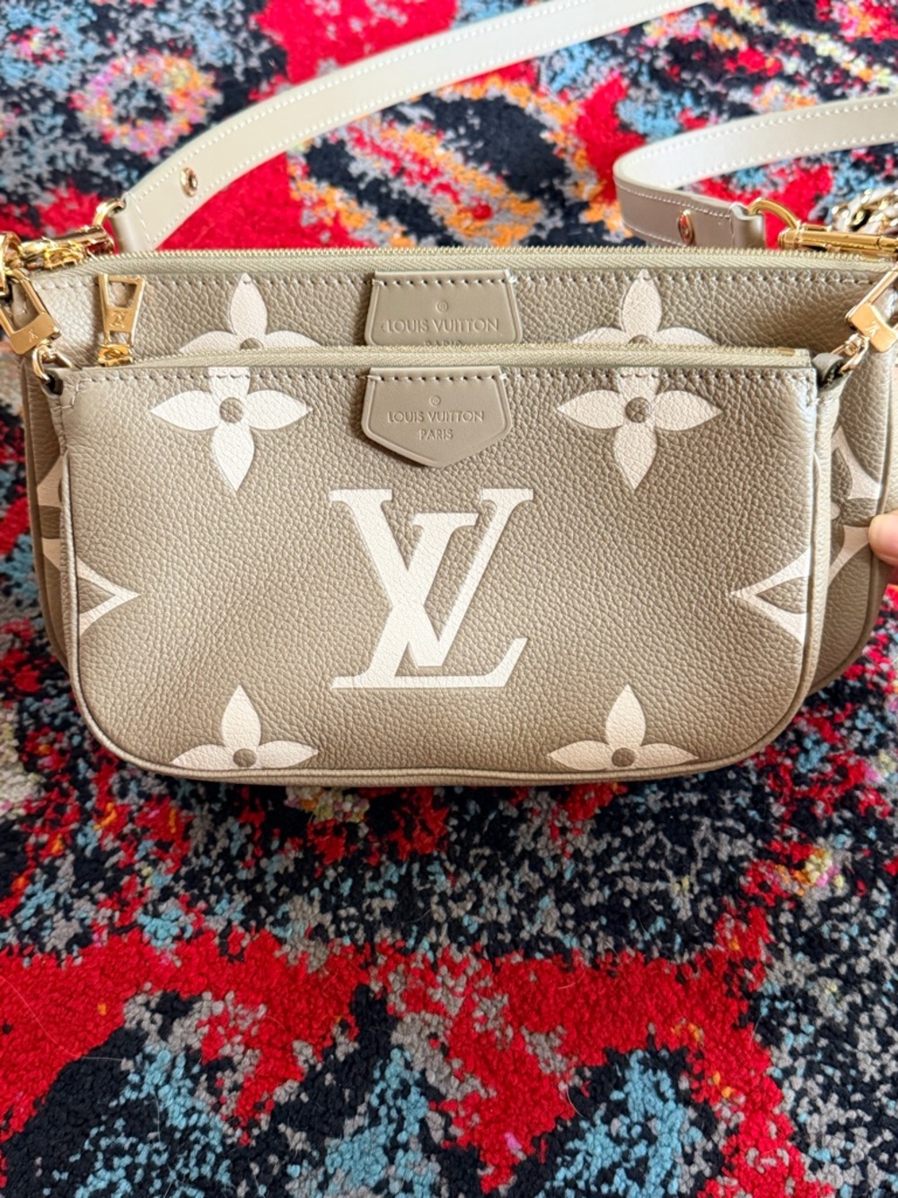Louis Vuitton Multi Pochette in the color khaki(sage color) No longer available - Picture 5 of 12